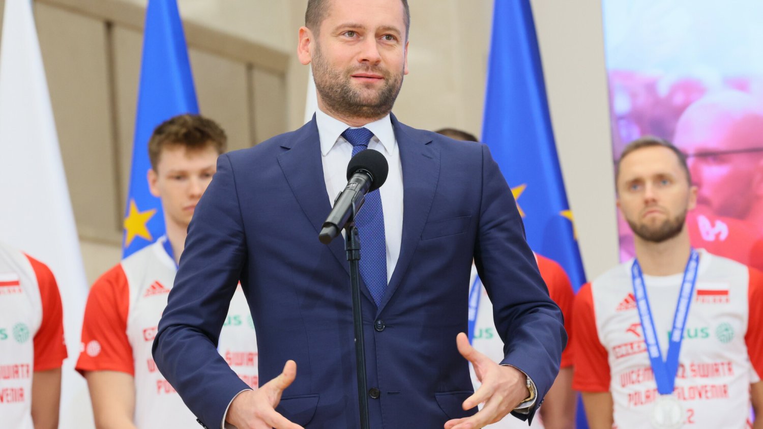 Minister Bortniczuk znów odleciał. Igrzyska w Polsce? Ten pomysł bije inne na głowę