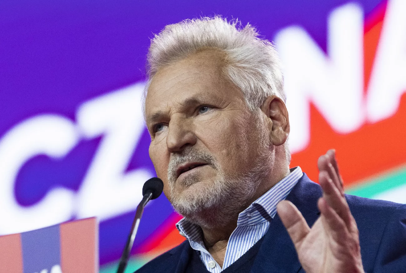 Aleksander Kwaśniewski ostrzega przed eskalacją konfliktu na granicy
