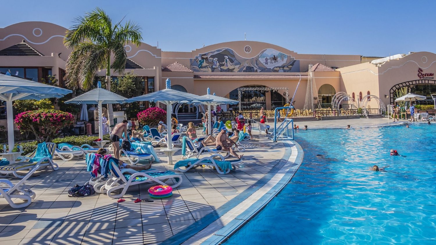 All inclusive tańsze choćby o połowę. Szef TUI zdradza, kiedy rezerwować wyjazdy