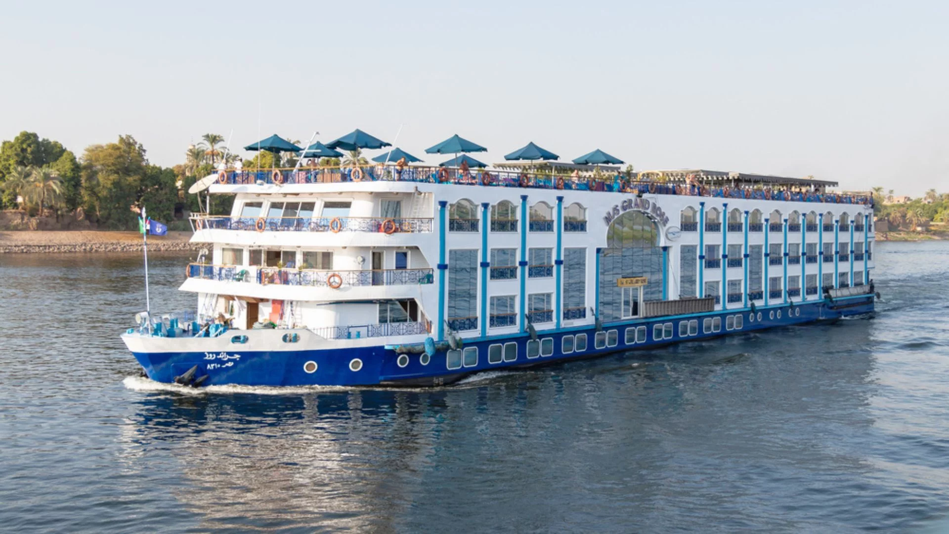 Egipt zakazał używania 8 hoteli na wodzie