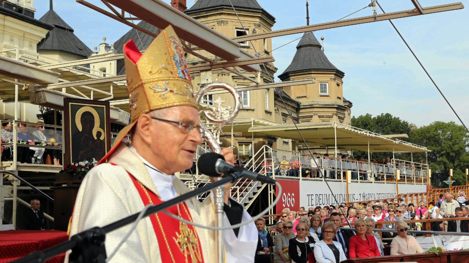 MSZ oburzone wypowiedziami polskich biskupów.