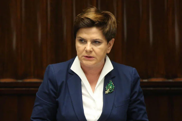 Beata Szydło mówi o dramacie pielęgniarek, ale od chwili rozpoczęcia strajku, nie spotkała się z nimi.