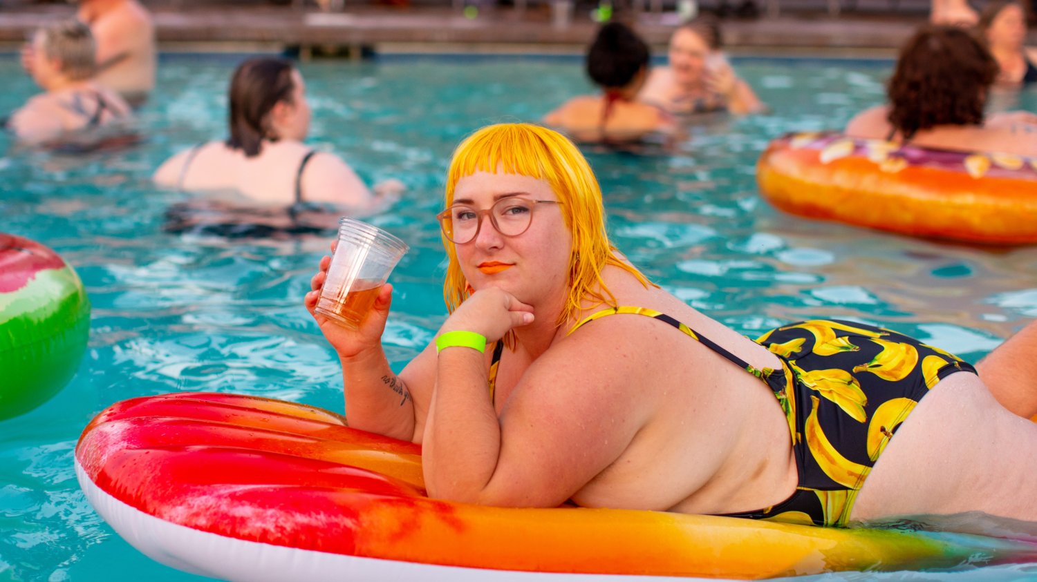 Body positive, czyli ciałopozytywność to jeden z ważniejszych trendów ostatnich lat