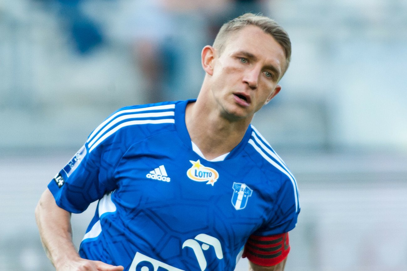 Jakub Rzeźniczak przekazał smutne wieści.