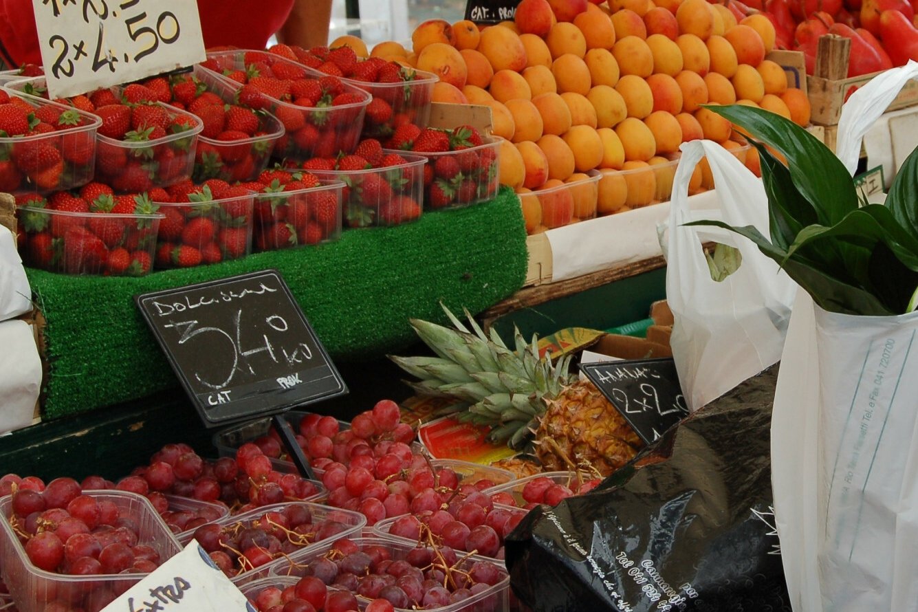 Pilne ostrzeżenie GIS. W tych truskawkach jest groźny wirus.