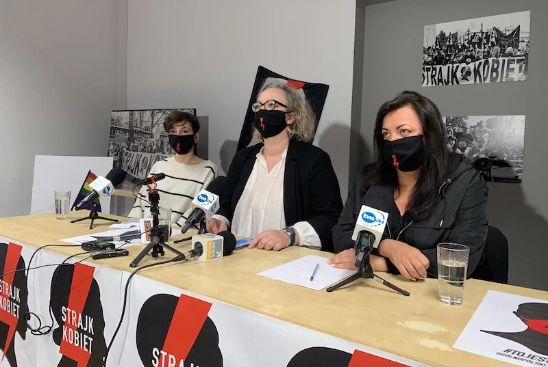 Liderki Strajku Kobiet (od lewej): Klementyna Suchanow, Marta Lempart, Agnieszka Czerederecka.