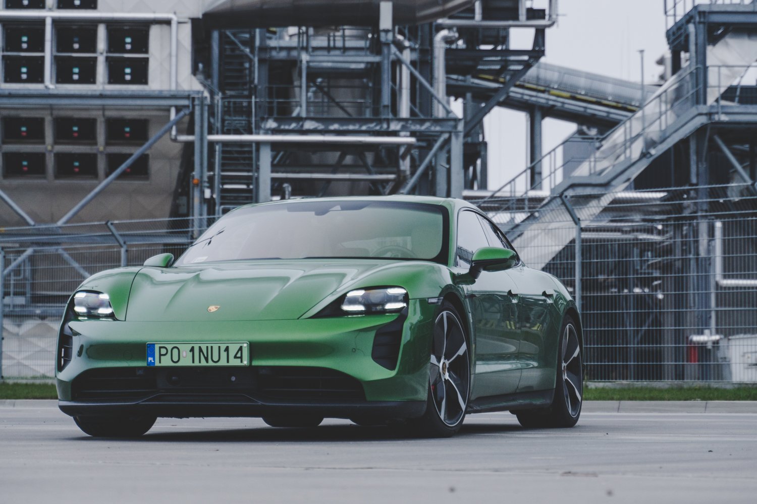 Porsche Taycan 4S to naprawdę udane auto. Prawdopodobnie najlepsza wersja Taycana.