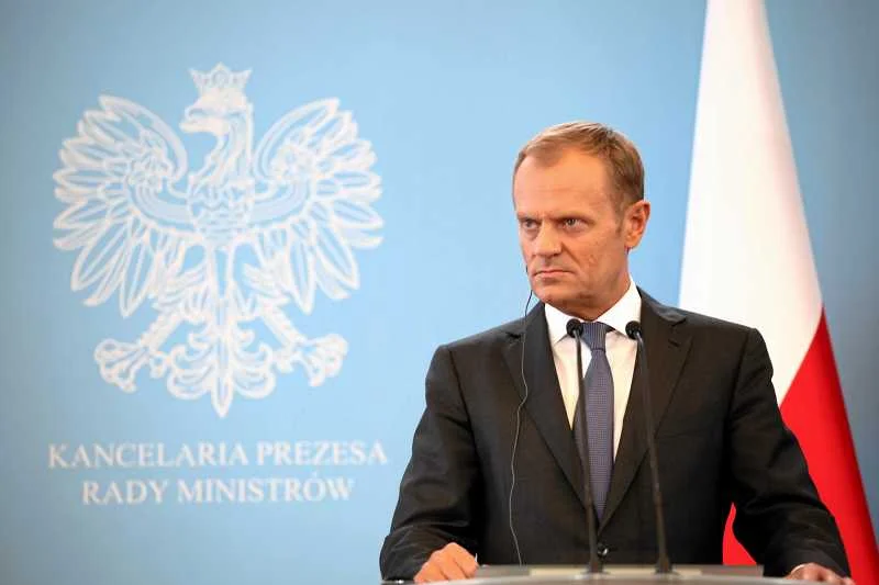 Kancelaria Premiera nie odpowiedziała, czy płaci za pozytywne komentarze na temat reformy OFE.
