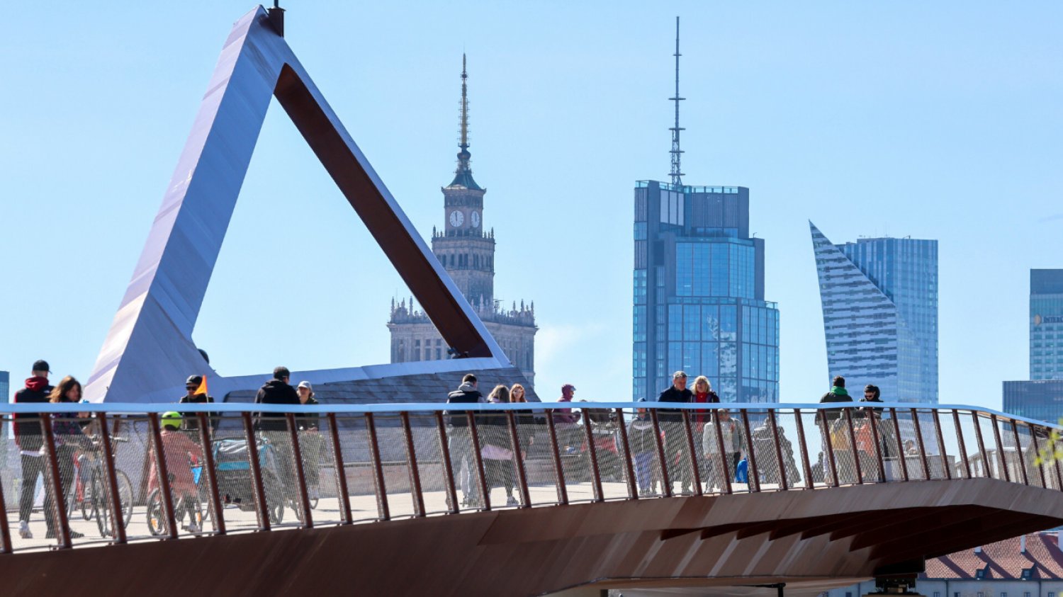 Burza wokół nowej warszawskiej kładki. "Jedna wielka ściema".