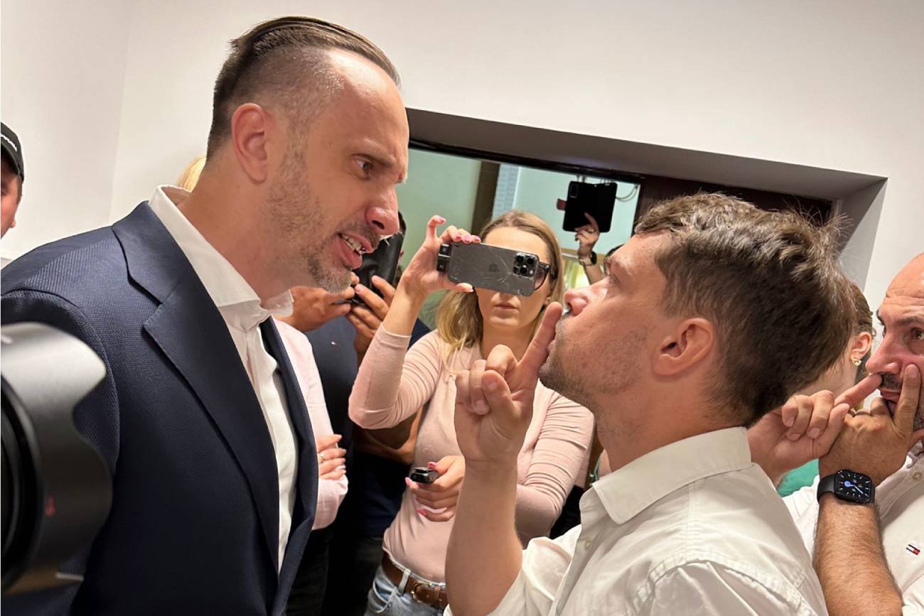 Starcie pomiędzy Januszem Kowalskim a Michałem Kołodziejczakiem.