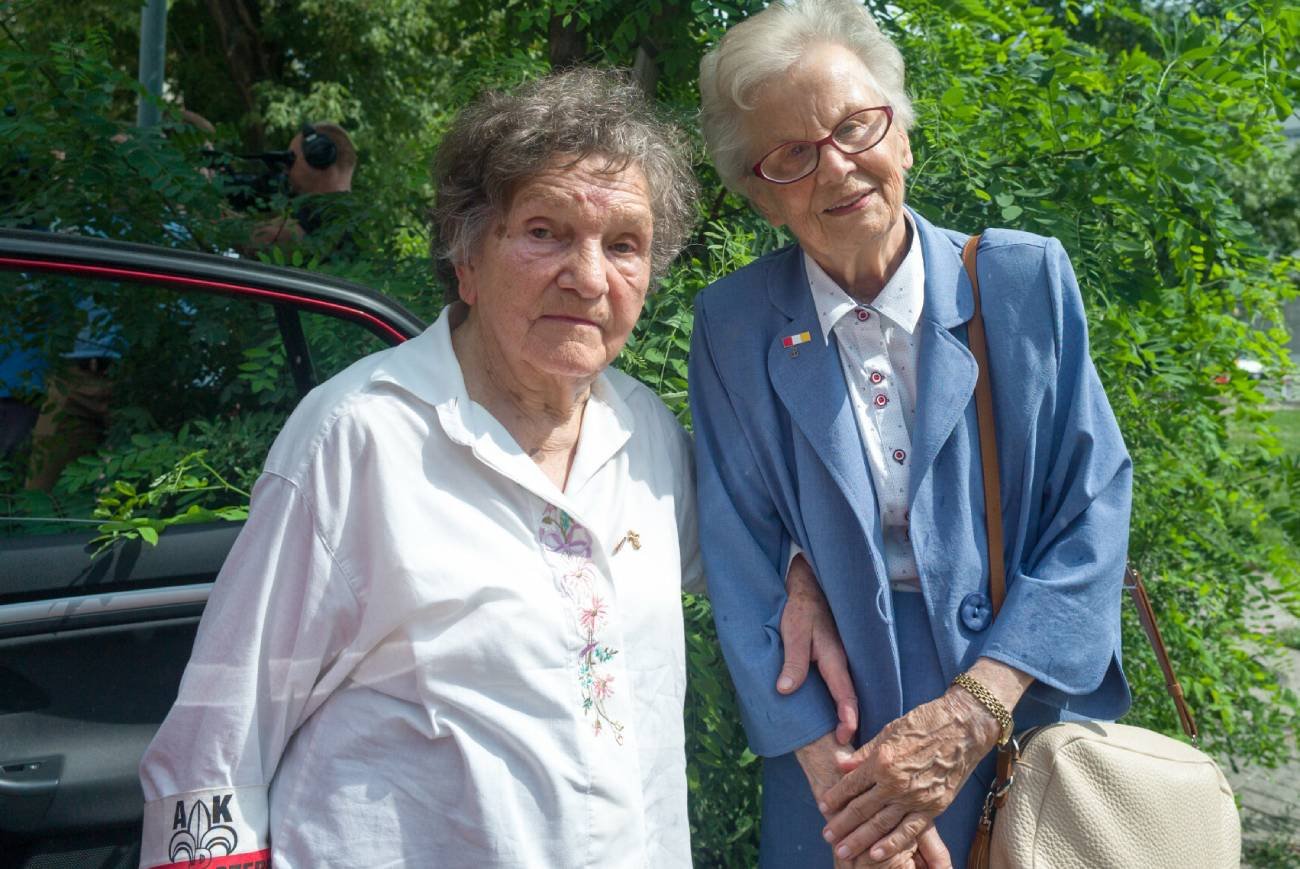 Anna Przedpełska-Trzeciakowska i Wanda Traczyk-Stawska (z lewej)