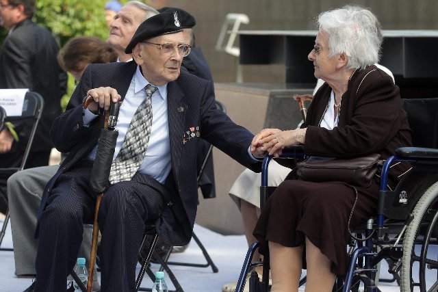 "To ich święto i powinno należeć tylko do nich" – mowił wczoraj  na placu Krasińskich Zbigniew Galperyn