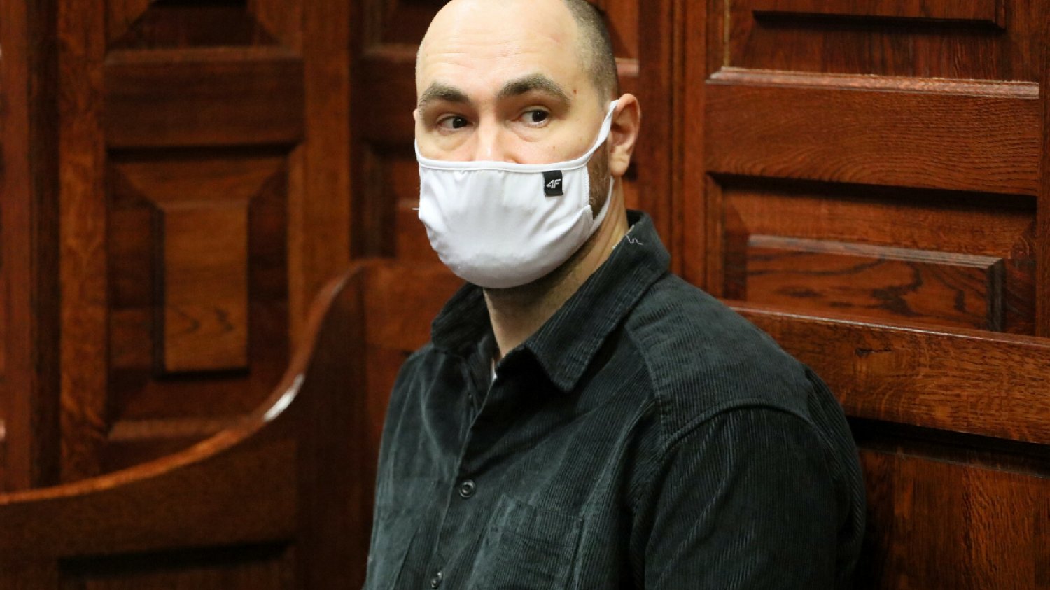 Jakub Żulczyk nazwał Andrzeja Dudę "debilem". Sąd umorzył postępowanie