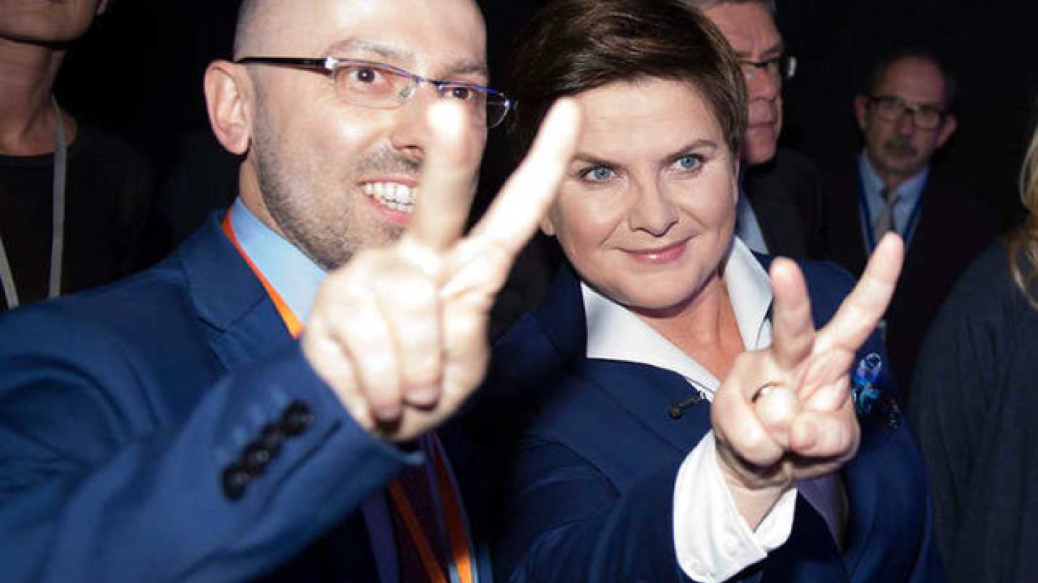 Krzysztof Łapiński, obecnie rzecznik prezydenta, wcześniej był zastępcą rzecznika PiS i był jednym z najbliższych współpracowników Beaty Szydło.
