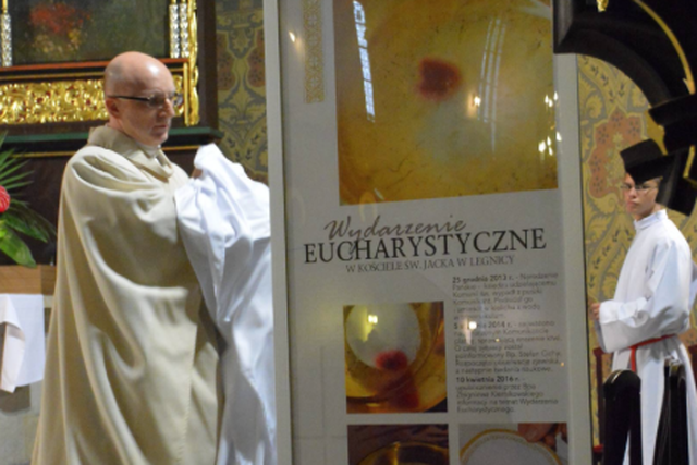 Komunia z Legnicy sercem? Watykan nie ma wątpliwości