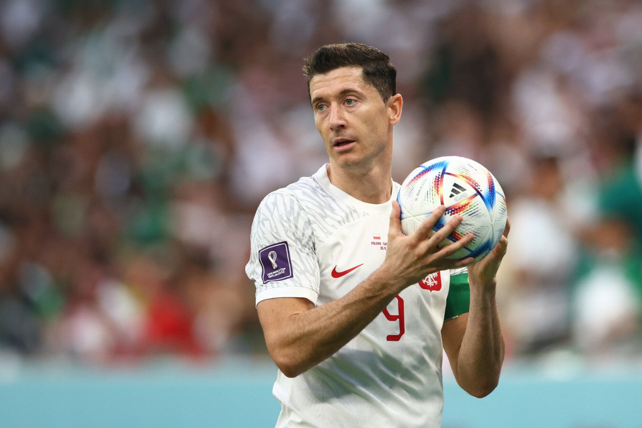 Robert Lewandowski może z reprezentacją Polski osiągnąć sukces, na który kibice Biało-Czerwonych czekają 36 lat.