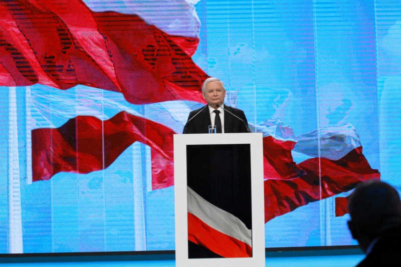 Jarosław Kaczyński też ma ghostwritera. To Marek Krukowski, prawicowy dziennikarz i radny PiS.