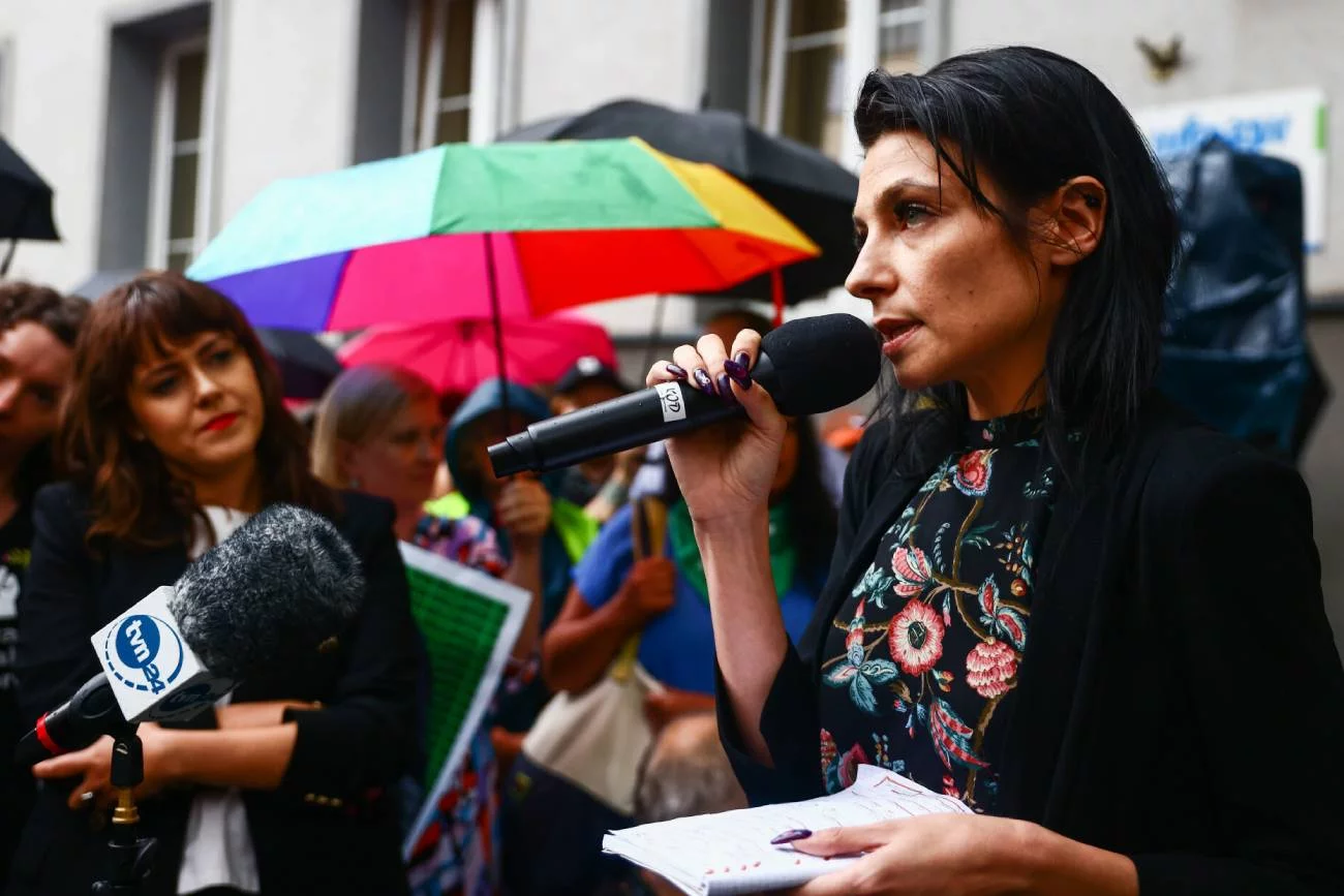 Wyciekła niejawna informacja z PiS. Chodzi o narrację ws. Joanny z Krakowa.