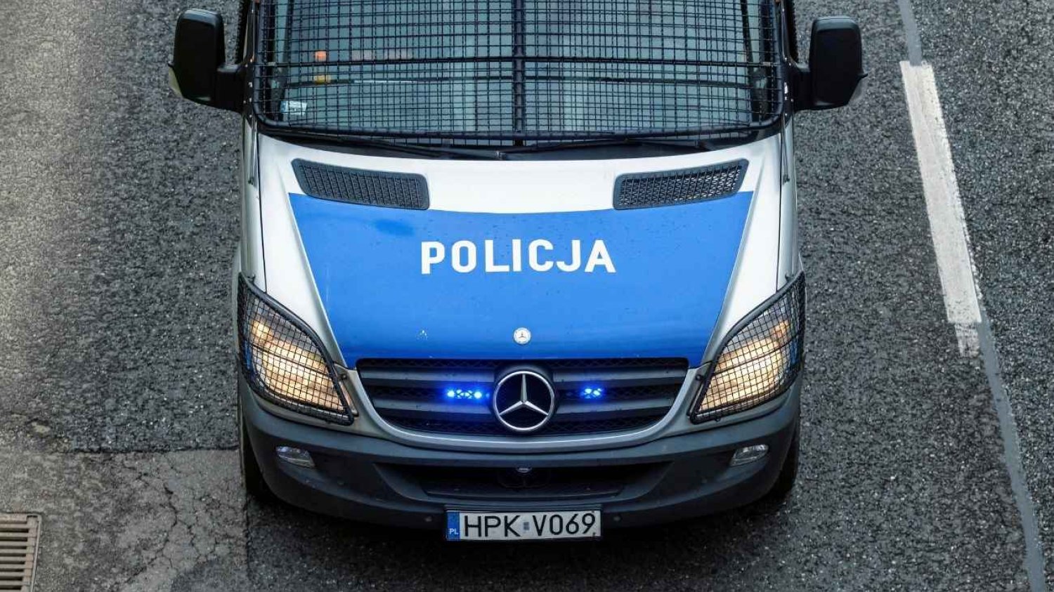 Tragiczny wypadek na Mokotowie w Warszawie. Motocyklista nie żyje.