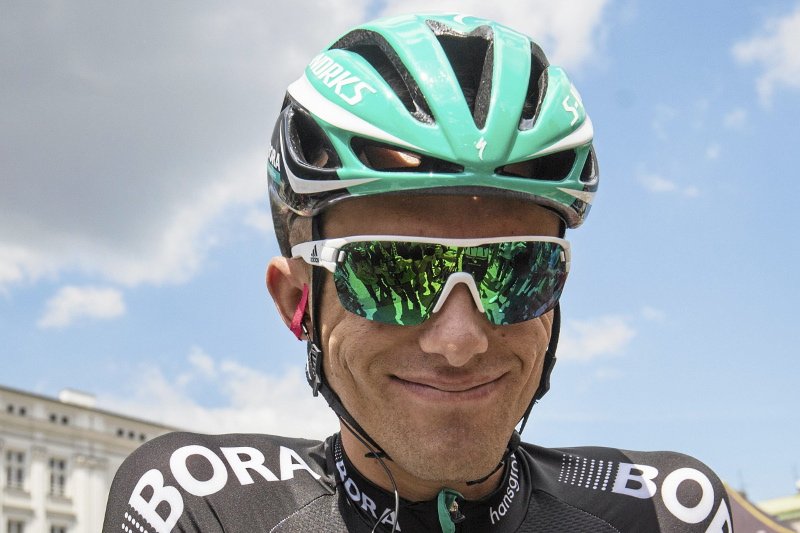 Tego co zabrakło polskim piłkarza ma z pewnością Rafał Majka. Polski kolaż pokazał w Hiszpanii, jak się walczy.