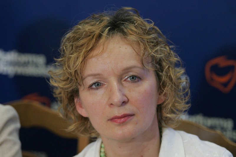 Jak w Platformie rozdają stołki. Posłanka narzeka: "musiałam pić z tymi facetami"