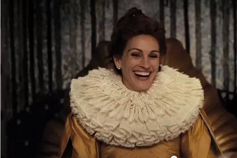 W nowym filmie "Królewna Śnieżka" w głównej roli wystąpiła Julia Roberts jako Zła Królowa. W polskiej wersji głosu tej postaci użyczyła Agata Kulesza