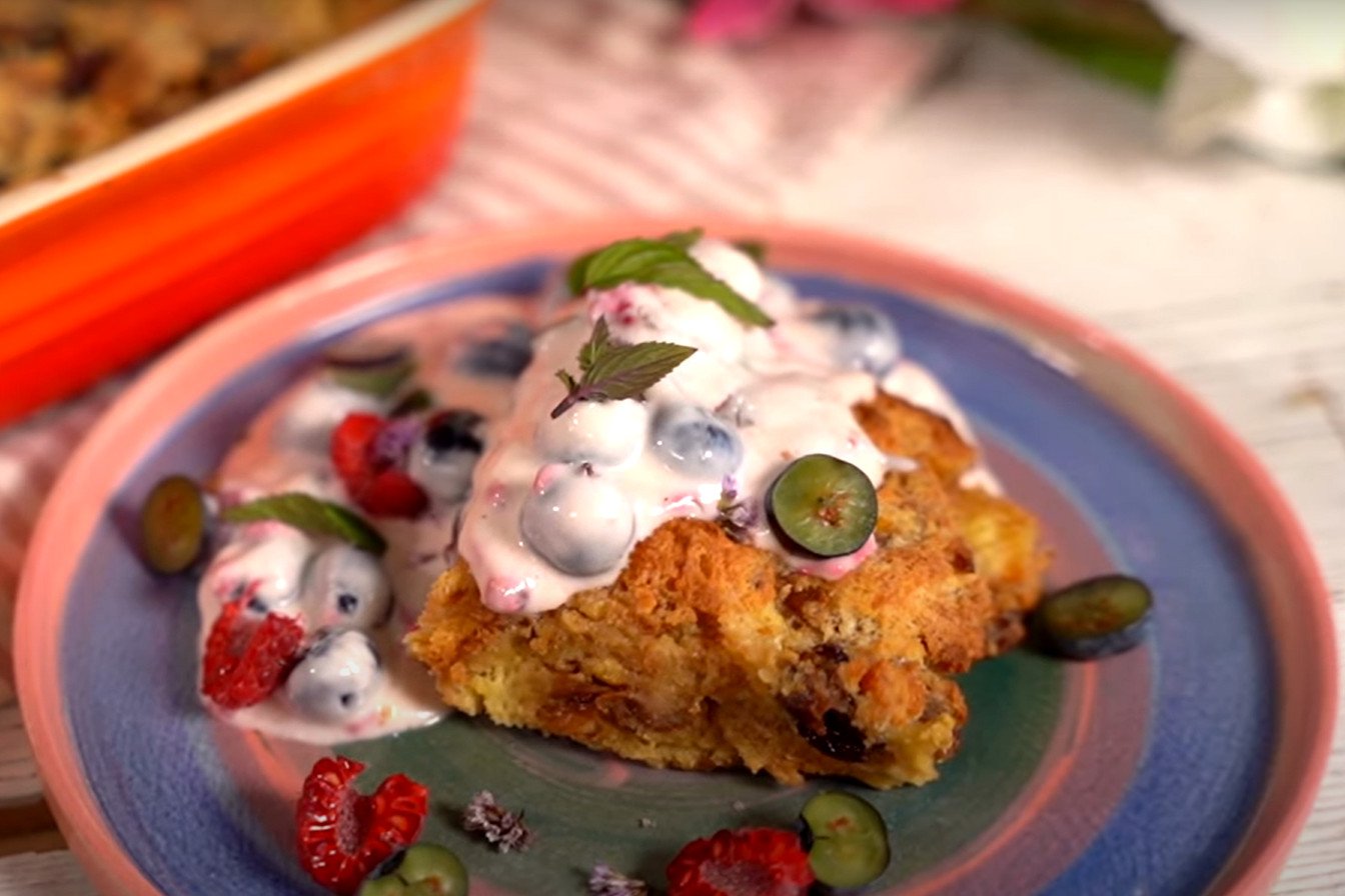 Posmakuj Polski: ciasto z chałki ciasto z chałki z owocami