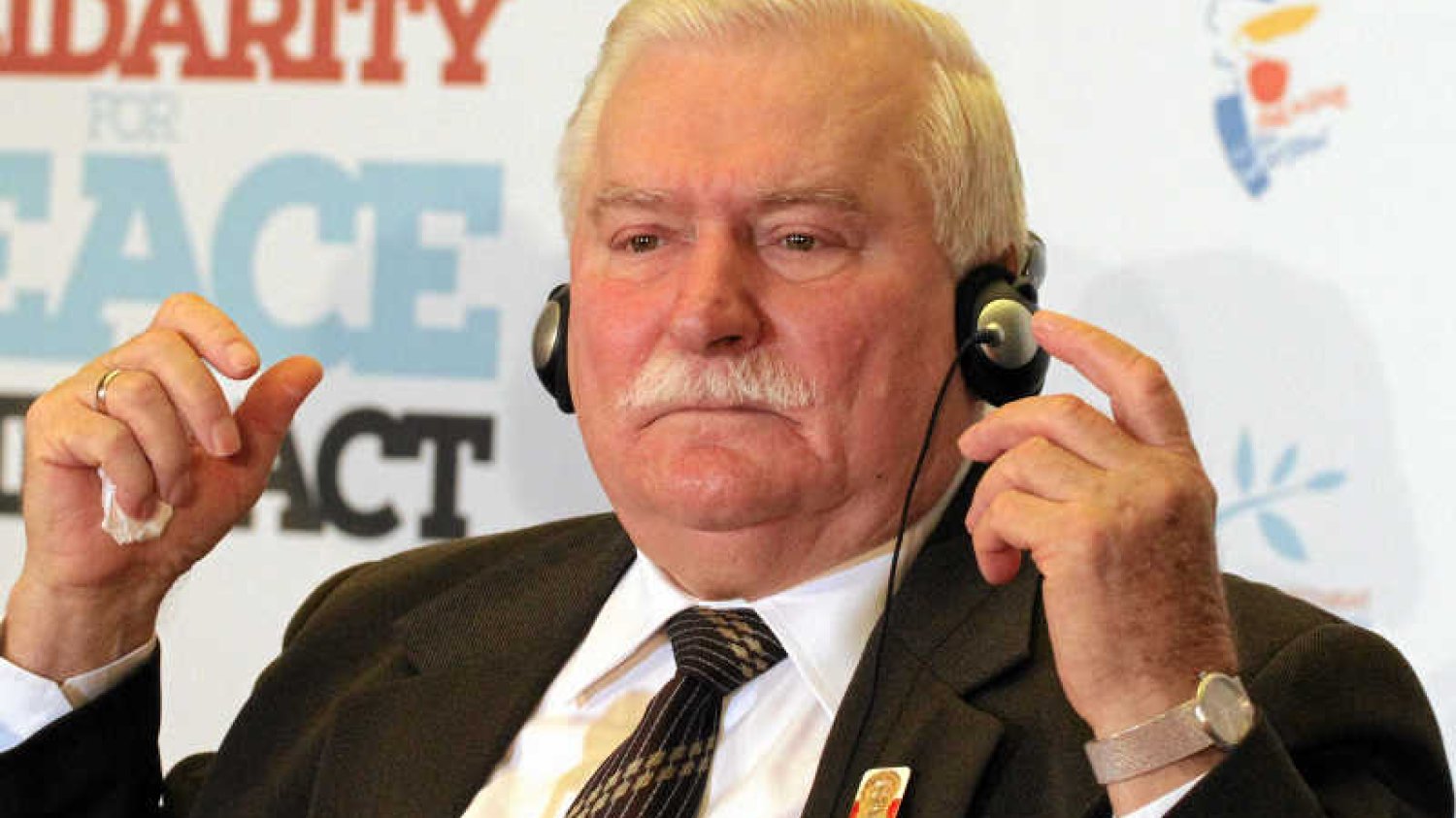 Lecha Wałęsa jest przekonany, że to Jarosław Kaczyński kazał lądować tupolewowi.