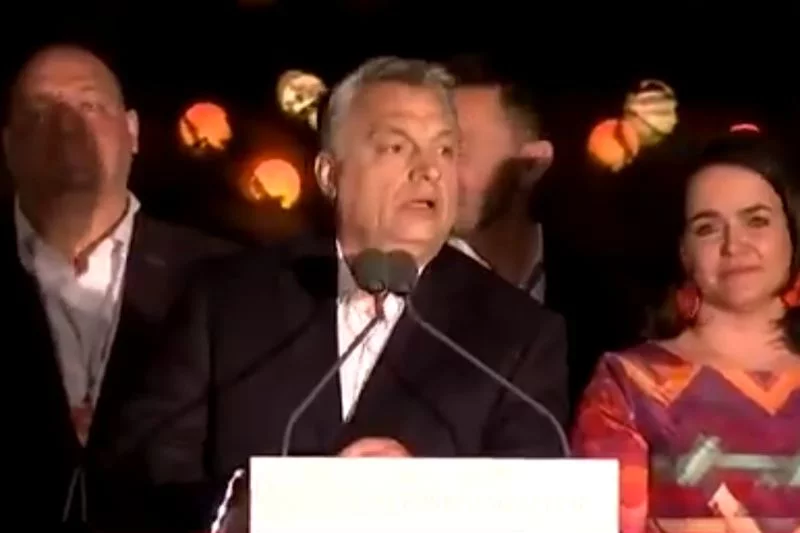Viktor Orban i jego Fidesz zdobyli prawie połowę miejsc  w węgierskim parlamencie.
