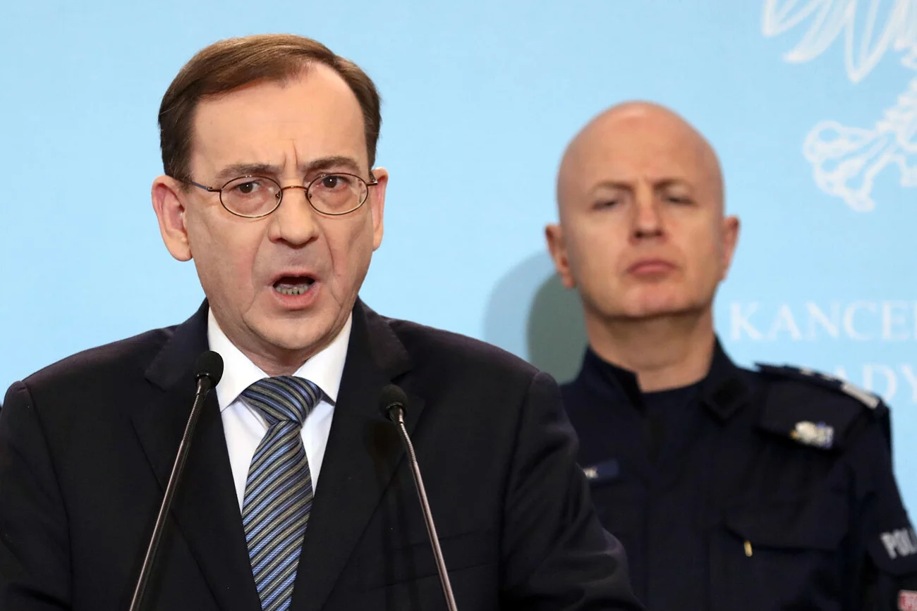Szymczykowi grozi dymisja po wybuchu granatnika? Mariusz Kamiński zaprzecza