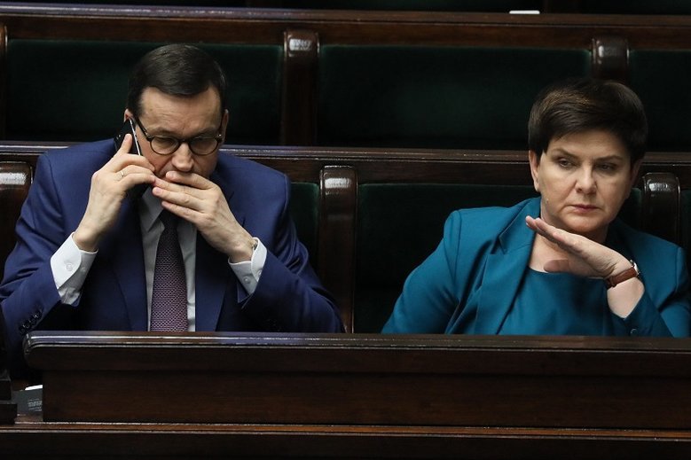 Mateusz Morawiecki atakuje dziennikarzy po materiale, który ukazał się na antenie TVN. Pokazano w nim między innymi spotkanie Beaty Szydło z ludźmi podejrzanymi o przestępczą działalność.