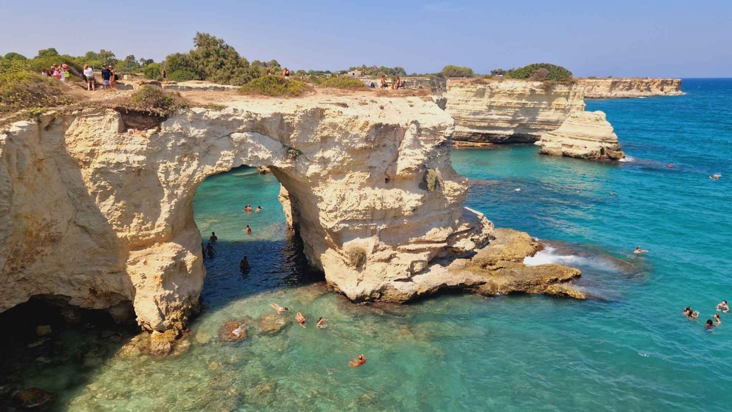 Łuk Miłości runął do morza. Ikona wakacji przyciągała turystów z całego świata