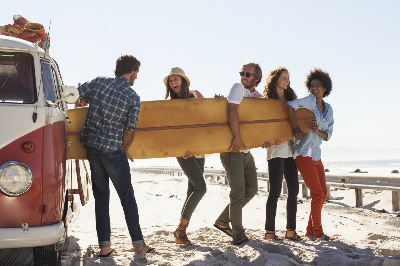 Idąc z duchem ekonomii współdzielenia (sharing economy) popularny serwis ogłoszeniowy OLX wprowadził kategorię, dzięki której użytkownicy mogą wynajmować różnego rodzaju urządzenia, sprzęty i narzędzia