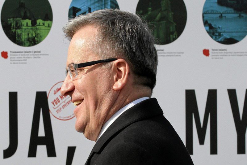 W Platformie narzekają na fakt, iż prezydent Bronisław Komorowski nawet w kampanii wyborczej otacza się tylko zaprzyjaźnionymi doradcami.