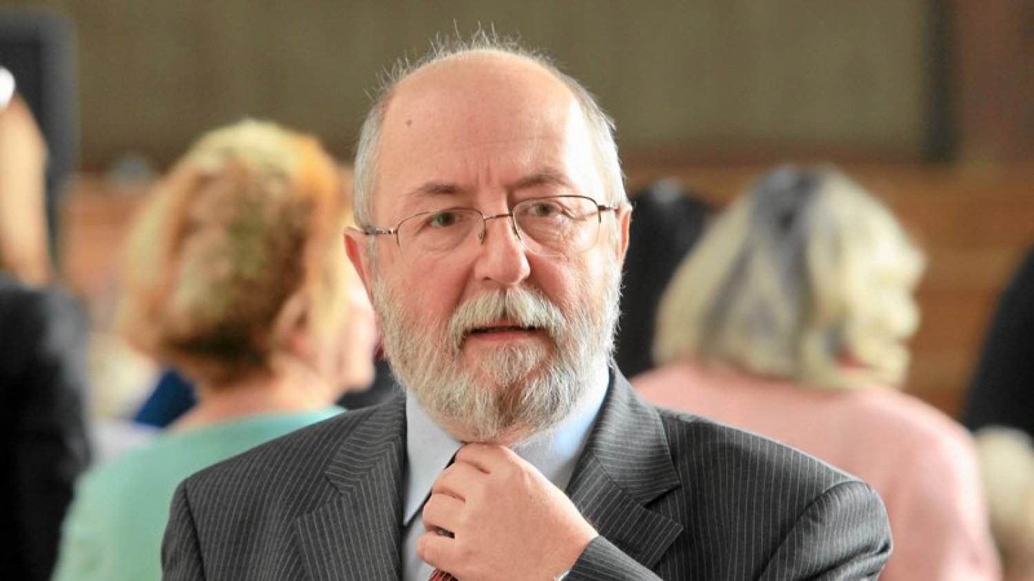 Poseł PiS Jacek Świat deklaruje, że przyjmie każdą prawdę o katastrofie smoleńskiej, ale śledztwo trzeba przeprowadzić od nowa