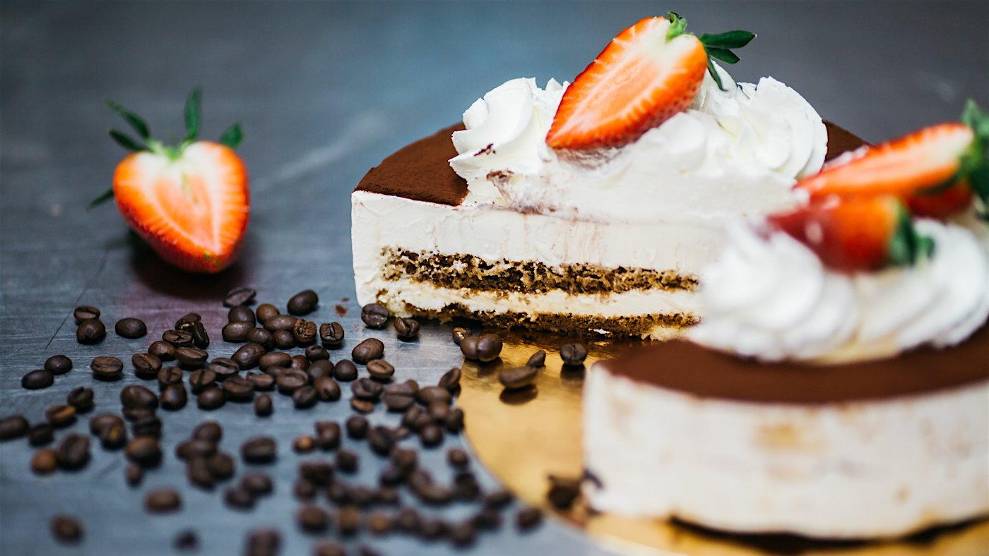 Tradycyjnie tiramisu robi się w okrągłej formie.