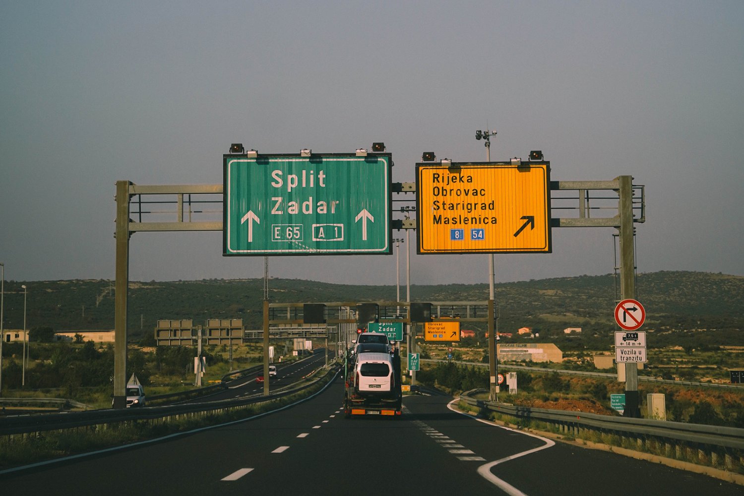 Jakie są trasy z Polski na wakacje w Chorwacji alternatywne dla tej przez Słowenię?