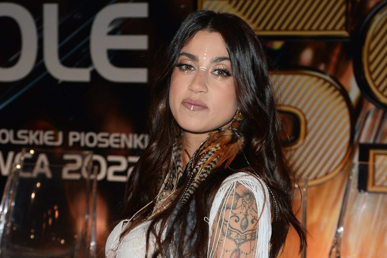 Maja Hyży odwołuje ślub i z jej konta na Instagramie znikają zdjęcia z narzeczonym.