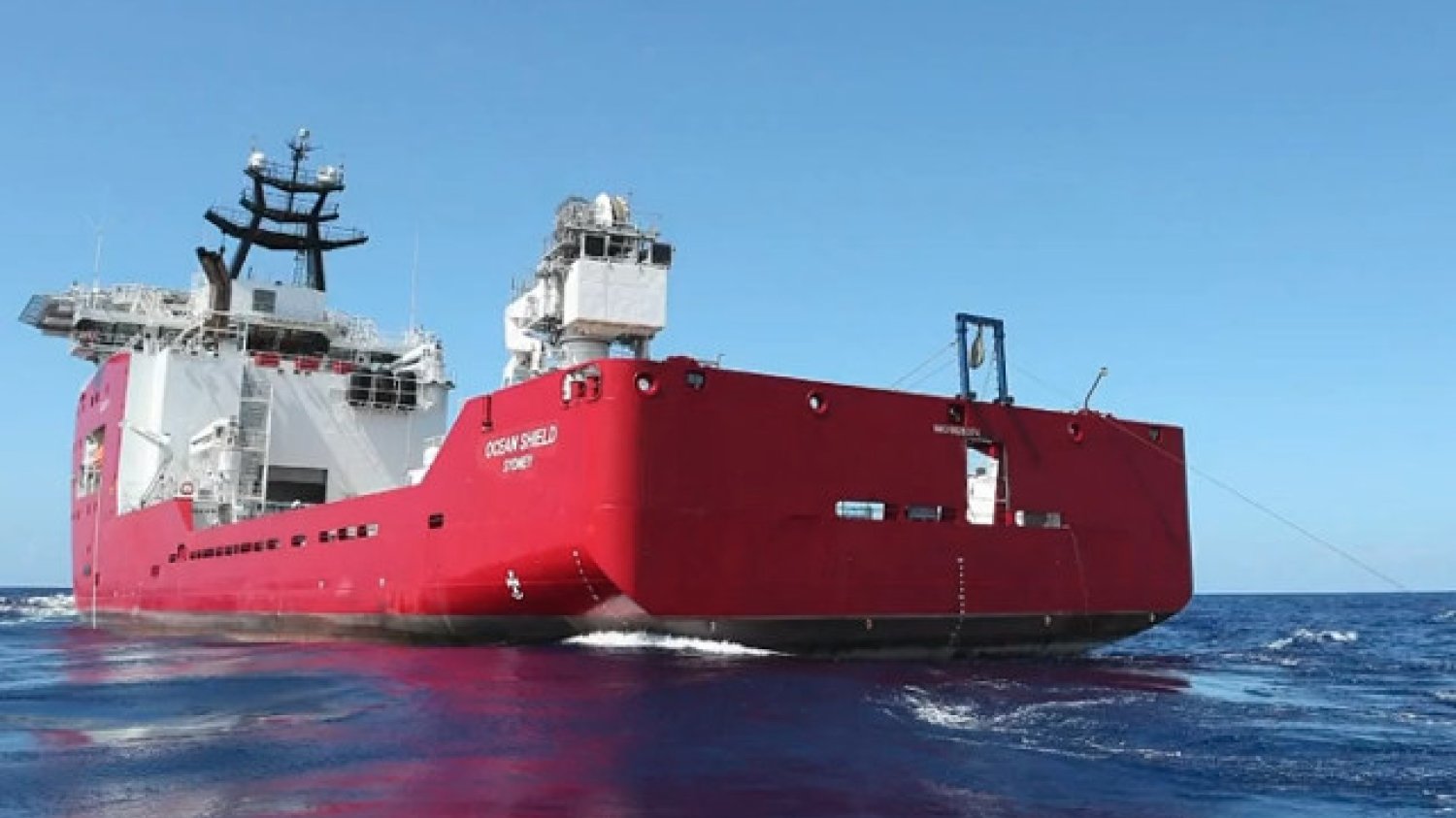 Australijski statek Ocean Shield, który poszukuje zaginionego boeinga