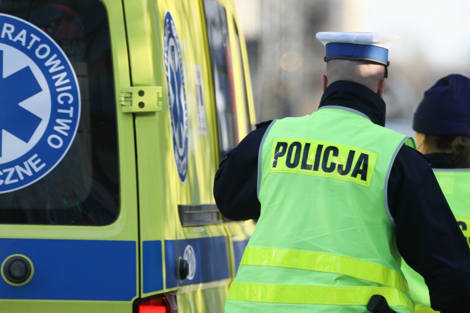 Inowrocław. Śmiertelne potrącenie dziecka przed supermarketem.