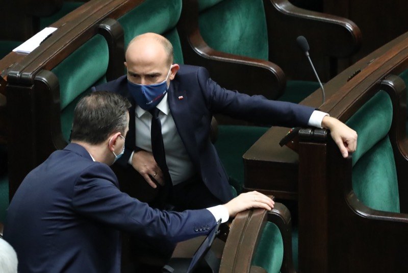 Koalicja partii Budki i Kosiniaka-Kamysza na razie nie wchodzi w grę. Kosiniak-Kamysz i Hołownia odpowiadają Budce ws. koalicji.