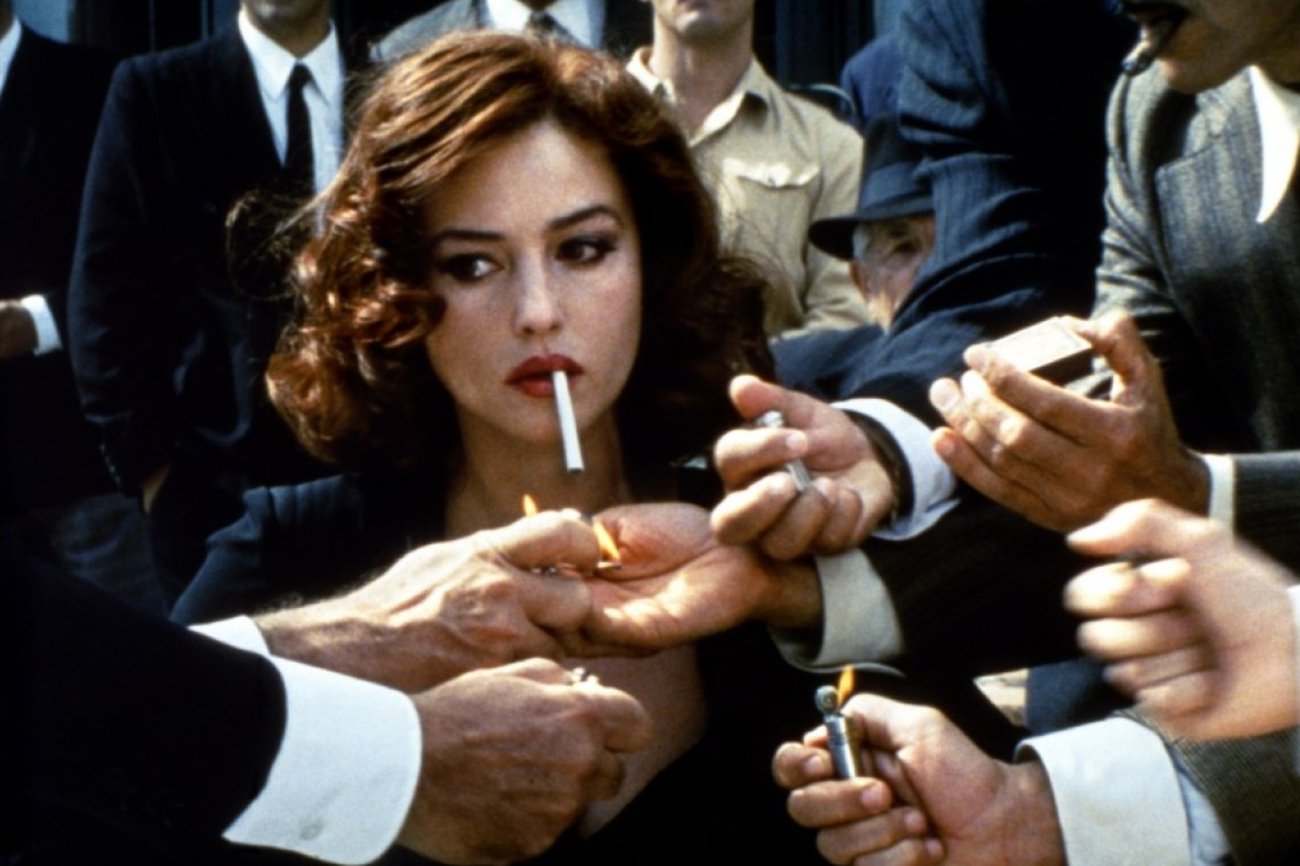 Przywilej urody to obosieczny miecz.