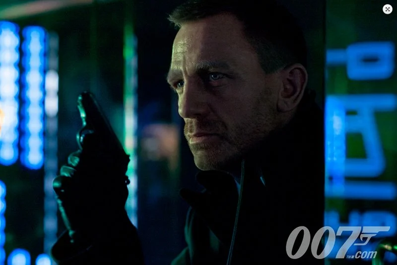 Pierwszy kadr ze "Skyfall" – nowego odcinka przygód Jamesa Bonda, agenta 007 – skan ze strony 007.com