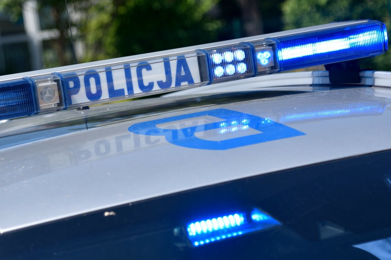 Matka zostawiła swoje 1,5-roczne dziecko w samochodzie. Nie przeżyło