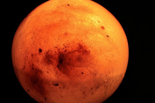 Na Marsa chce polecieć ponad 13 tys. Amerykanów