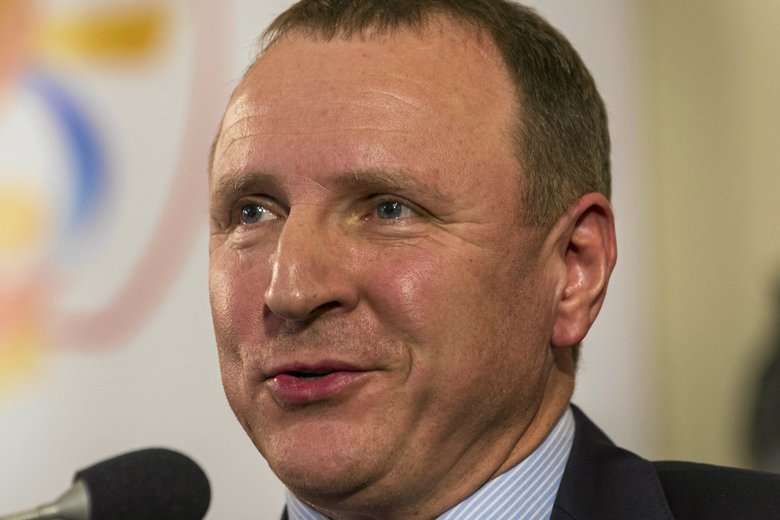 Prezes TVP Jacek Kurski musi być zadowolony. Jego ulubieniec wygrał konkurs na Taneczny Przebój 2018.