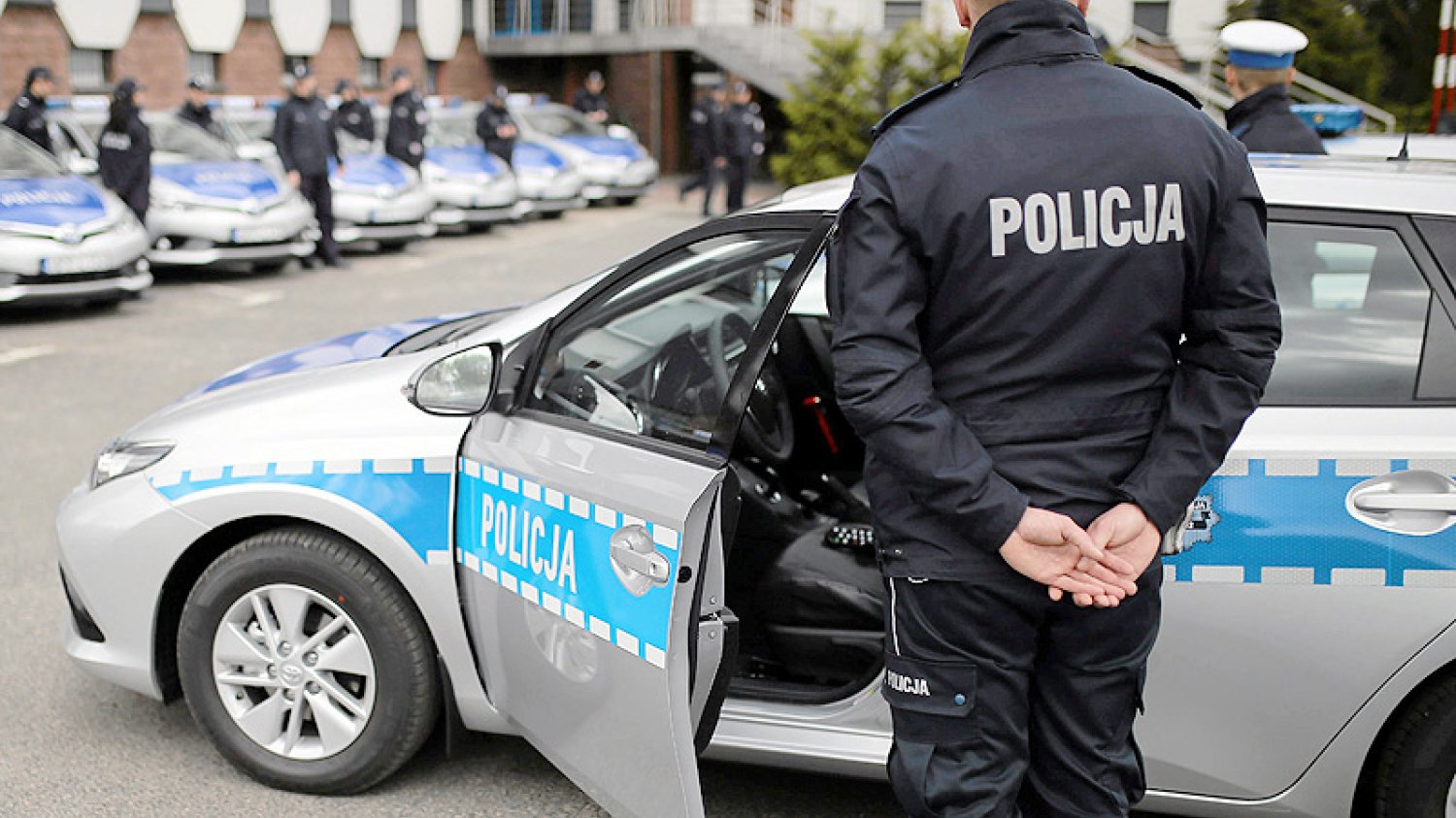 W Gdańsku policyjny radiowóz potrącił 81-letnią kobietę na przejściu dla pieszych. Tylko w czerwcu policjanci spowodowali kilka podobnych wypadków.