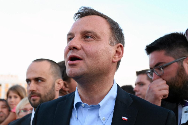 Andrzej Duda, podobnie jak Bronisław Komorowski, spotyka się z wyzwiskami i  obelgami