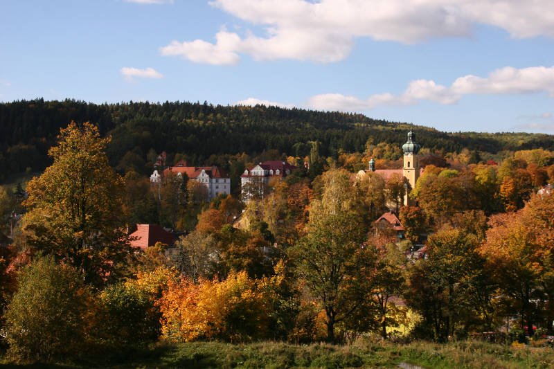 Góry Stołowe o tej porze roku są idealne do wędrówek, a już niebawem zamienią się w raj dla narciarzy