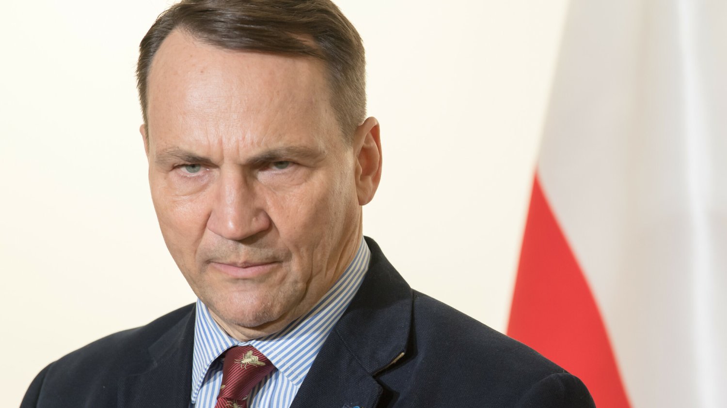 Marcin Romanowski dostał azyl polityczny na Węgrzech. Stanowcza reakcja polskiego MSZ. Szef MSZ Radosław Sikorski o decyzji Węgier azylu dla Marcina Romanowskiego.